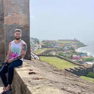 Meet your Posher, Robert